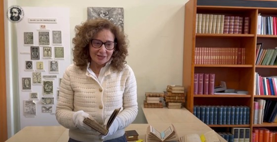 EDIÇÕES CAMONIANAS - EDIÇÕES DE OS LUSÍADAS DE 1572 E DE 1584