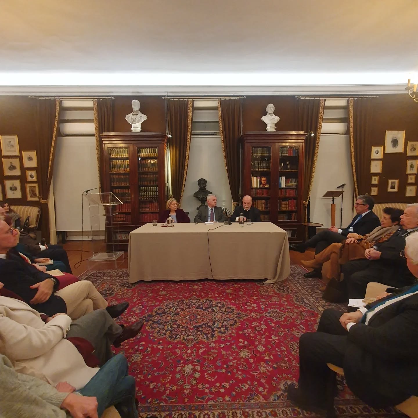 Cerimónia de apresentação do livro 