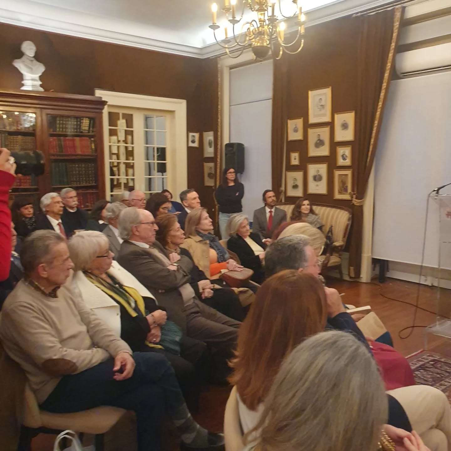 Cerimónia de apresentação do livro 