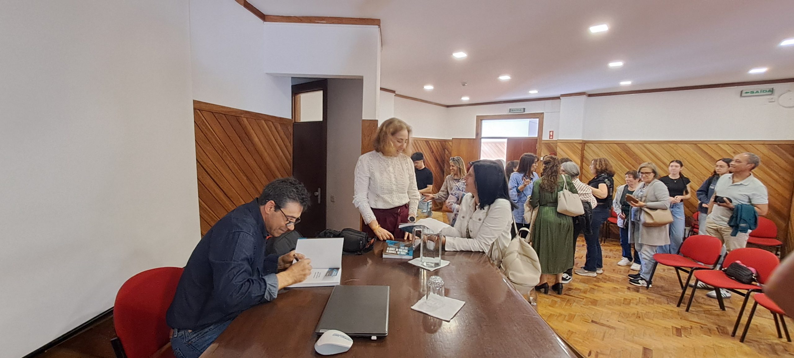 Apresentação do livro “De Luís de Camões a Martim de Castro do Rio”, de Eduardo Manuel Dias